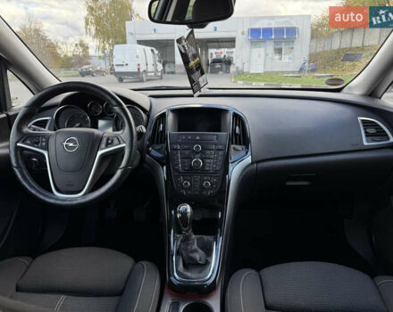 Черный Опель Астра, объемом двигателя 1.6 л и пробегом 220 тыс. км за 9900 $, фото 40 на Automoto.ua