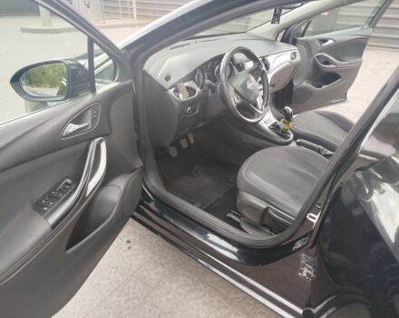 Черный Опель Астра, объемом двигателя 1.6 л и пробегом 240 тыс. км за 9533 $, фото 13 на Automoto.ua