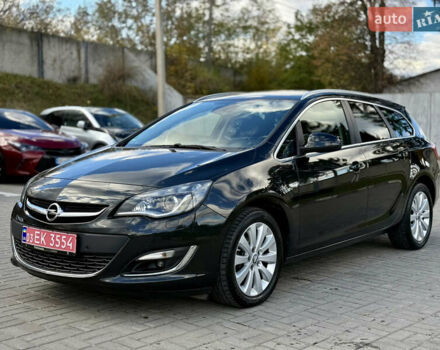 Черный Опель Астра, объемом двигателя 1.6 л и пробегом 220 тыс. км за 9900 $, фото 5 на Automoto.ua