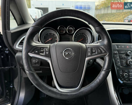 Черный Опель Астра, объемом двигателя 1.6 л и пробегом 220 тыс. км за 9900 $, фото 17 на Automoto.ua