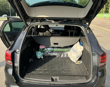 Черный Опель Астра, объемом двигателя 1.6 л и пробегом 307 тыс. км за 9600 $, фото 6 на Automoto.ua