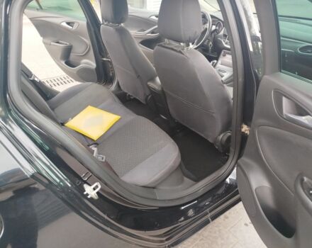 Черный Опель Астра, объемом двигателя 1.6 л и пробегом 240 тыс. км за 9533 $, фото 16 на Automoto.ua