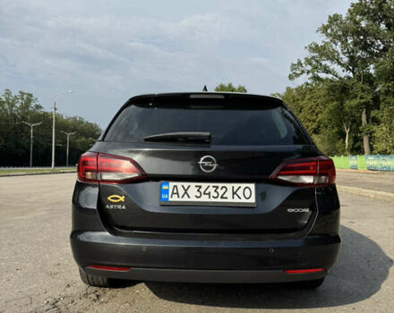 Черный Опель Астра, объемом двигателя 1.6 л и пробегом 307 тыс. км за 9600 $, фото 3 на Automoto.ua