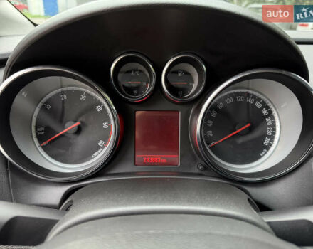 Черный Опель Астра, объемом двигателя 1.6 л и пробегом 243 тыс. км за 10350 $, фото 18 на Automoto.ua