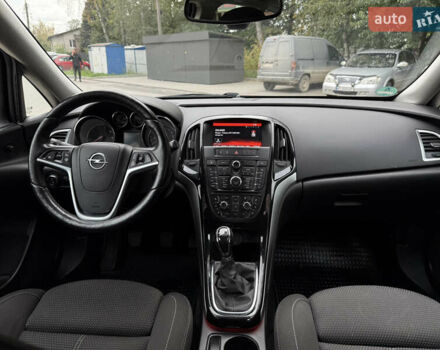 Черный Опель Астра, объемом двигателя 1.6 л и пробегом 243 тыс. км за 10350 $, фото 48 на Automoto.ua