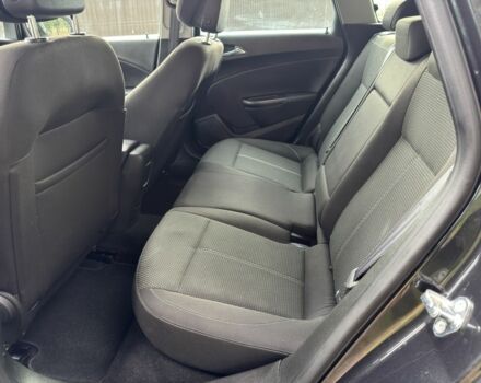 Черный Опель Астра, объемом двигателя 1.6 л и пробегом 156 тыс. км за 9300 $, фото 5 на Automoto.ua