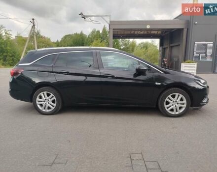 Черный Опель Астра, объемом двигателя 1.6 л и пробегом 247 тыс. км за 9550 $, фото 4 на Automoto.ua