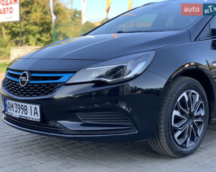 Черный Опель Астра, объемом двигателя 1.6 л и пробегом 133 тыс. км за 9955 $, фото 10 на Automoto.ua