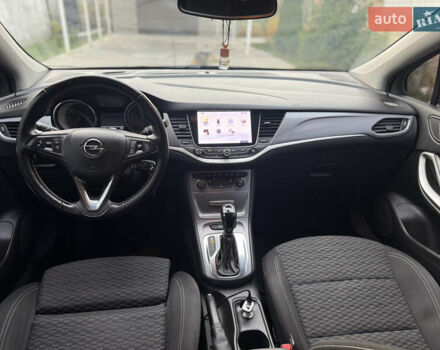 Черный Опель Астра, объемом двигателя 1.6 л и пробегом 173 тыс. км за 12000 $, фото 15 на Automoto.ua