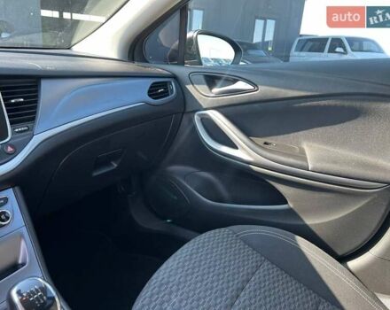 Черный Опель Астра, объемом двигателя 1.6 л и пробегом 209 тыс. км за 10990 $, фото 22 на Automoto.ua