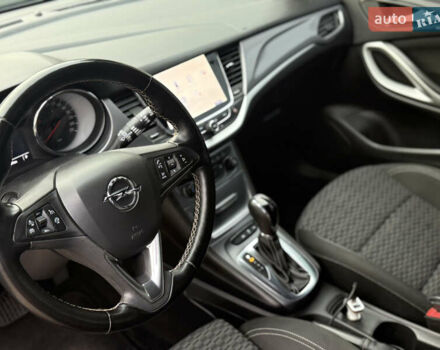 Черный Опель Астра, объемом двигателя 1.6 л и пробегом 173 тыс. км за 12000 $, фото 8 на Automoto.ua