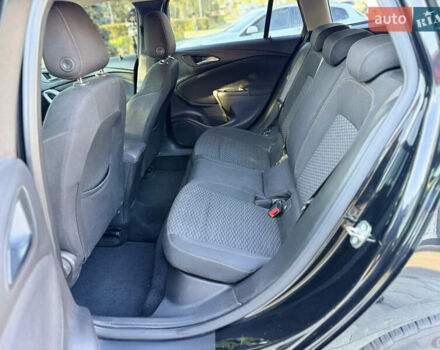 Черный Опель Астра, объемом двигателя 1.6 л и пробегом 173 тыс. км за 12000 $, фото 31 на Automoto.ua