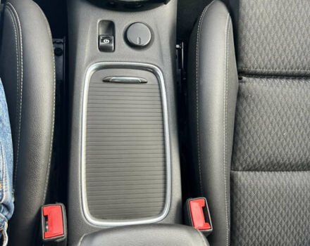 Чорний Опель Астра, об'ємом двигуна 1.6 л та пробігом 224 тис. км за 12000 $, фото 45 на Automoto.ua