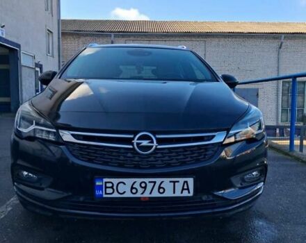 Черный Опель Астра, объемом двигателя 1.6 л и пробегом 238 тыс. км за 11350 $, фото 5 на Automoto.ua