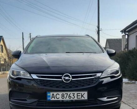 Черный Опель Астра, объемом двигателя 1.6 л и пробегом 178 тыс. км за 10500 $, фото 2 на Automoto.ua