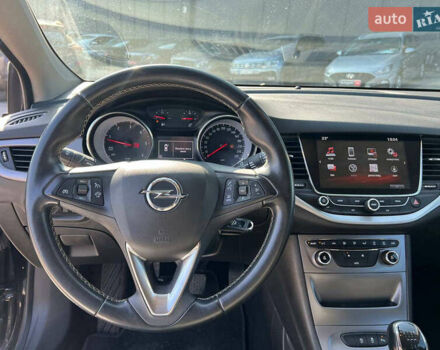 Черный Опель Астра, объемом двигателя 1.6 л и пробегом 209 тыс. км за 10990 $, фото 16 на Automoto.ua