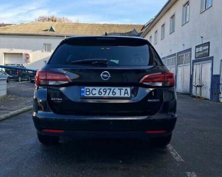 Черный Опель Астра, объемом двигателя 1.6 л и пробегом 238 тыс. км за 11350 $, фото 4 на Automoto.ua