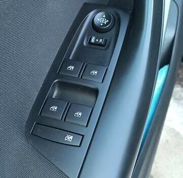 Черный Опель Астра, объемом двигателя 1.6 л и пробегом 178 тыс. км за 10500 $, фото 15 на Automoto.ua