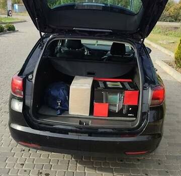 Чорний Опель Астра, об'ємом двигуна 1.6 л та пробігом 162 тис. км за 11500 $, фото 5 на Automoto.ua