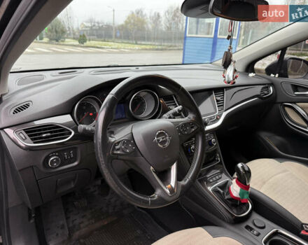 Чорний Опель Астра, об'ємом двигуна 1.6 л та пробігом 262 тис. км за 10350 $, фото 9 на Automoto.ua