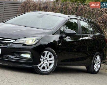 Чорний Опель Астра, об'ємом двигуна 1.6 л та пробігом 196 тис. км за 10999 $, фото 8 на Automoto.ua