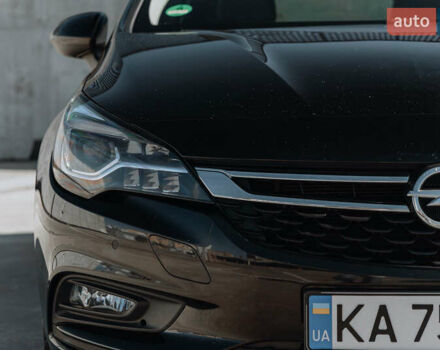 Чорний Опель Астра, об'ємом двигуна 1.6 л та пробігом 222 тис. км за 13000 $, фото 5 на Automoto.ua
