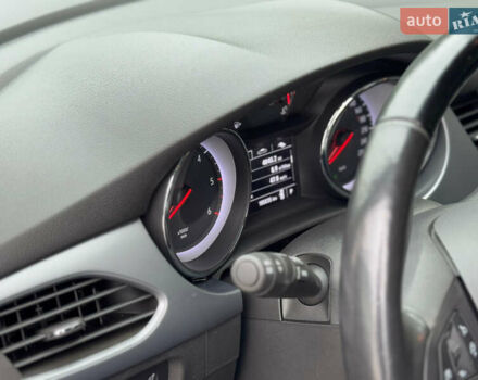 Чорний Опель Астра, об'ємом двигуна 1.6 л та пробігом 187 тис. км за 12700 $, фото 42 на Automoto.ua