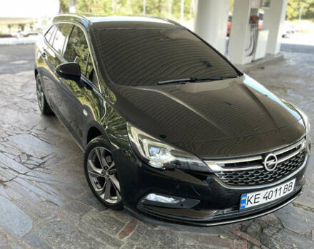 Черный Опель Астра, объемом двигателя 1.6 л и пробегом 119 тыс. км за 12900 $, фото 32 на Automoto.ua