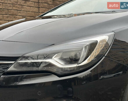 Черный Опель Астра, объемом двигателя 1.5 л и пробегом 260 тыс. км за 12800 $, фото 13 на Automoto.ua