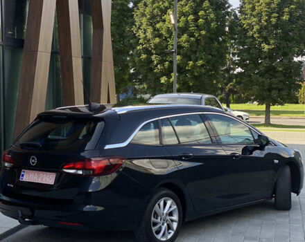 Черный Опель Астра, объемом двигателя 1.5 л и пробегом 170 тыс. км за 13600 $, фото 7 на Automoto.ua