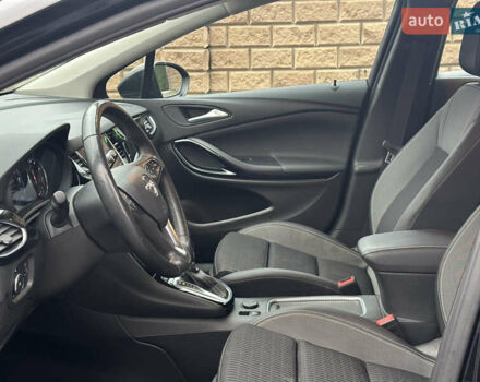 Черный Опель Астра, объемом двигателя 1.5 л и пробегом 260 тыс. км за 12800 $, фото 24 на Automoto.ua