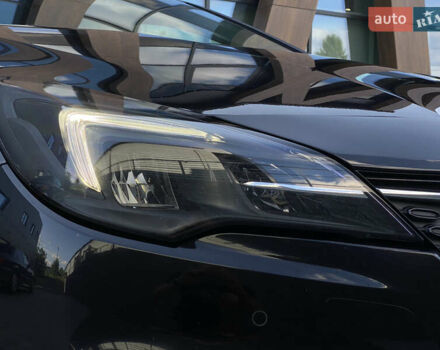 Черный Опель Астра, объемом двигателя 1.5 л и пробегом 170 тыс. км за 13600 $, фото 15 на Automoto.ua