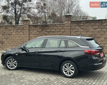 Черный Опель Астра, объемом двигателя 1.5 л и пробегом 260 тыс. км за 12800 $, фото 1 на Automoto.ua