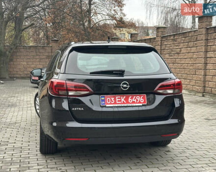 Черный Опель Астра, объемом двигателя 1.5 л и пробегом 260 тыс. км за 12800 $, фото 4 на Automoto.ua