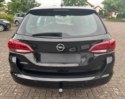 Черный Опель Астра, объемом двигателя 1.5 л и пробегом 22 тыс. км за 11000 $, фото 4 на Automoto.ua