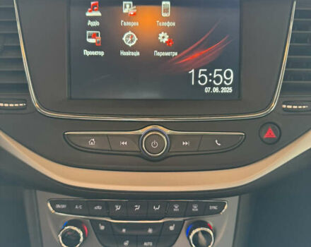 Черный Опель Астра, объемом двигателя 1.5 л и пробегом 122 тыс. км за 13950 $, фото 15 на Automoto.ua