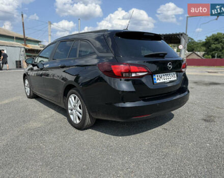 Черный Опель Астра, объемом двигателя 1.5 л и пробегом 122 тыс. км за 13950 $, фото 2 на Automoto.ua