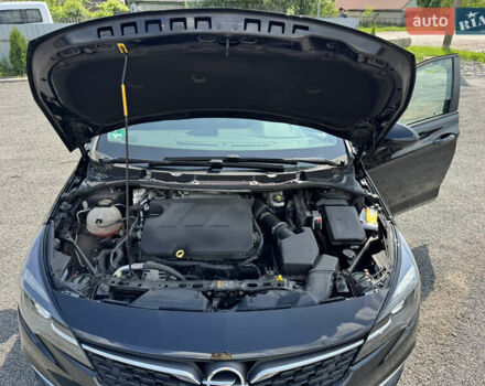 Черный Опель Астра, объемом двигателя 1.5 л и пробегом 122 тыс. км за 13950 $, фото 9 на Automoto.ua