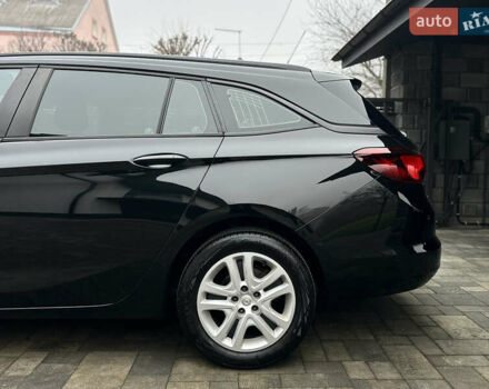 Чорний Опель Астра, об'ємом двигуна 1.5 л та пробігом 103 тис. км за 14499 $, фото 10 на Automoto.ua