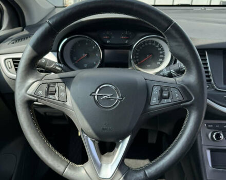 Черный Опель Астра, объемом двигателя 1.5 л и пробегом 122 тыс. км за 13950 $, фото 11 на Automoto.ua