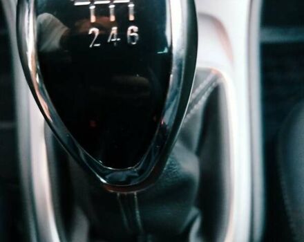 Черный Опель Астра, объемом двигателя 1.5 л и пробегом 172 тыс. км за 11800 $, фото 12 на Automoto.ua