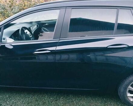 Черный Опель Астра, объемом двигателя 1.5 л и пробегом 172 тыс. км за 11800 $, фото 11 на Automoto.ua