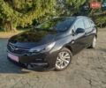 Черный Опель Астра, объемом двигателя 1.5 л и пробегом 120 тыс. км за 13800 $, фото 1 на Automoto.ua