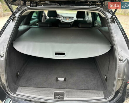 Черный Опель Астра, объемом двигателя 1.5 л и пробегом 125 тыс. км за 13700 $, фото 25 на Automoto.ua