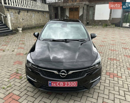 Черный Опель Астра, объемом двигателя 1.5 л и пробегом 125 тыс. км за 13700 $, фото 7 на Automoto.ua