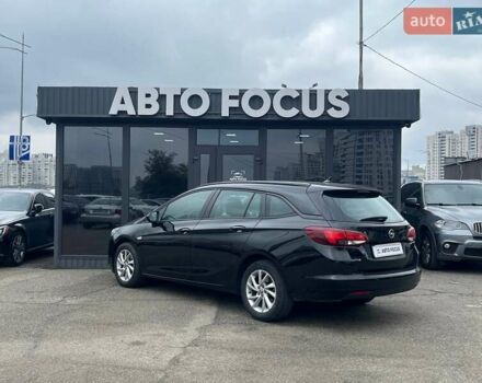 Черный Опель Астра, объемом двигателя 1.5 л и пробегом 134 тыс. км за 14490 $, фото 4 на Automoto.ua