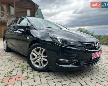 Черный Опель Астра, объемом двигателя 1.5 л и пробегом 125 тыс. км за 13700 $, фото 30 на Automoto.ua