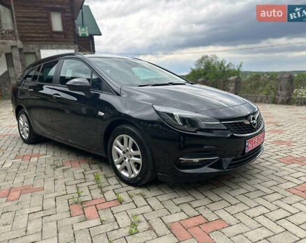 Черный Опель Астра, объемом двигателя 1.5 л и пробегом 125 тыс. км за 13700 $, фото 5 на Automoto.ua