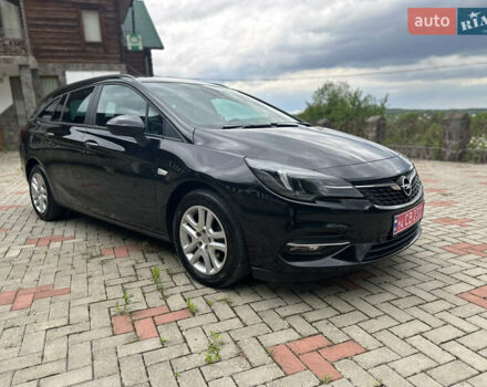 Черный Опель Астра, объемом двигателя 1.5 л и пробегом 125 тыс. км за 13700 $, фото 6 на Automoto.ua