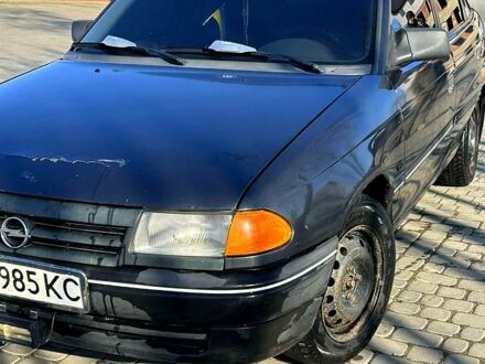 Опель Астра 1994 у Ильинцах на Automoto.ua Чорний Опель Астра, об'ємом двигуна 1.4 л та пробігом 250 тис. км за 1700 $, фото 1 на Automoto.ua